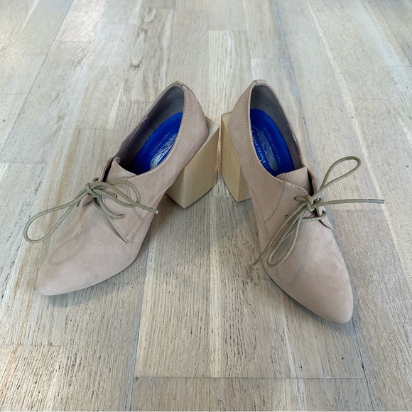 NWOT Jeffrey Campbell Oxford Bootie 6 - Picture 6 of 12